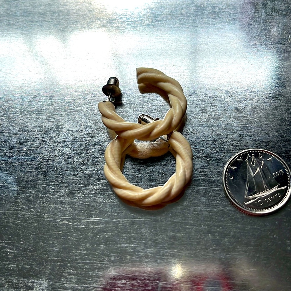 10000 yr old mammoth Ivory hoops
